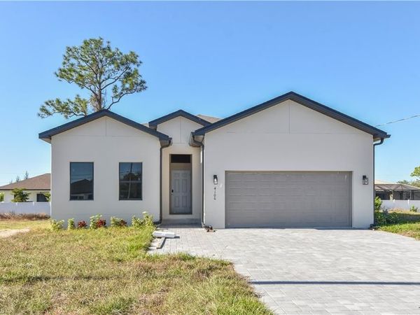 4106 E Gator CIR, CAPE CORAL, FL 33909