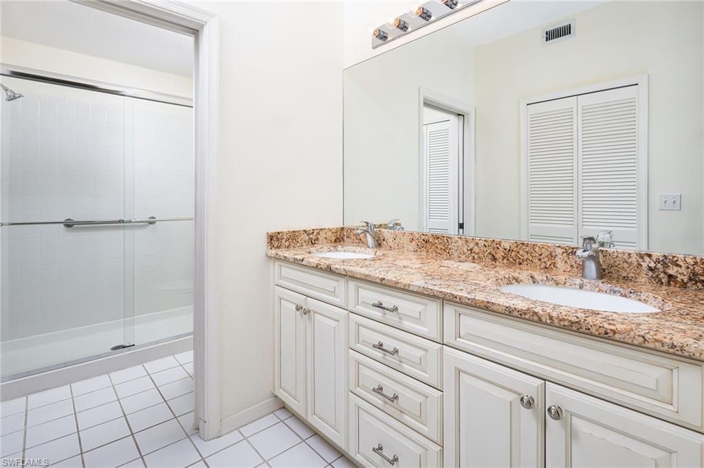 7049 Barrington Cir, Unit 101, Naples, FL 34108 Photo