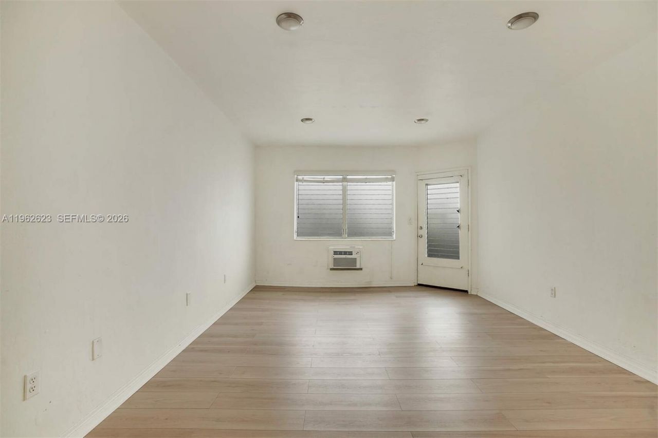 835 Meridian Ave, Unit 3, Miami Beach, FL 33139 Photo