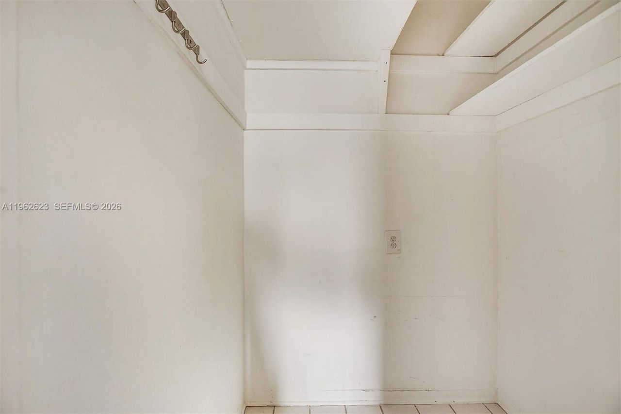 835 Meridian Ave, Unit 3, Miami Beach, FL 33139 Photo