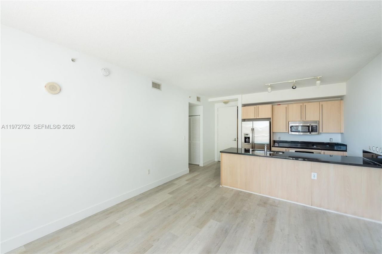 79 SW 12th St , Unit 1105-S, Miami, FL 33130 Photo