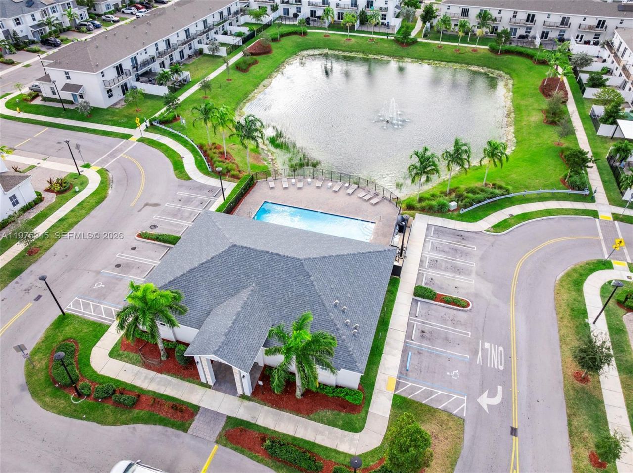 818 SE 17th St, Homestead, FL 33034 Photo