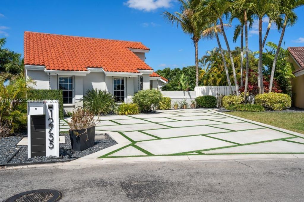 12755 SW 60th Ln, Miami, FL 33183 Photo