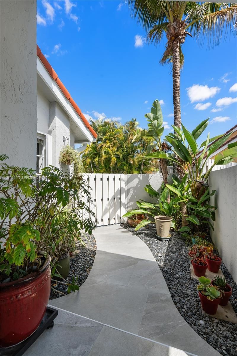 12755 SW 60th Ln, Miami, FL 33183 Photo