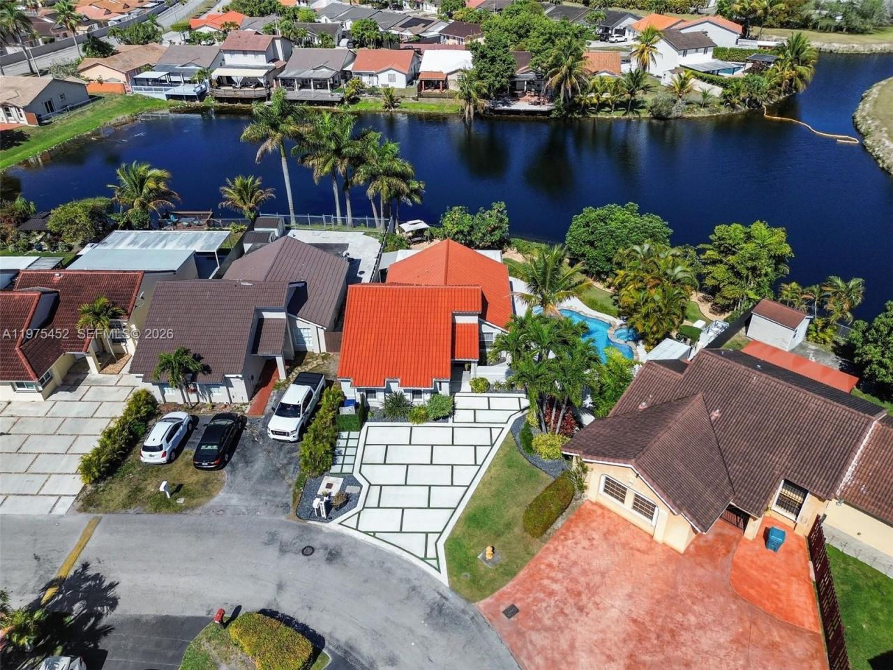 12755 SW 60th Ln, Miami, FL 33183 Photo