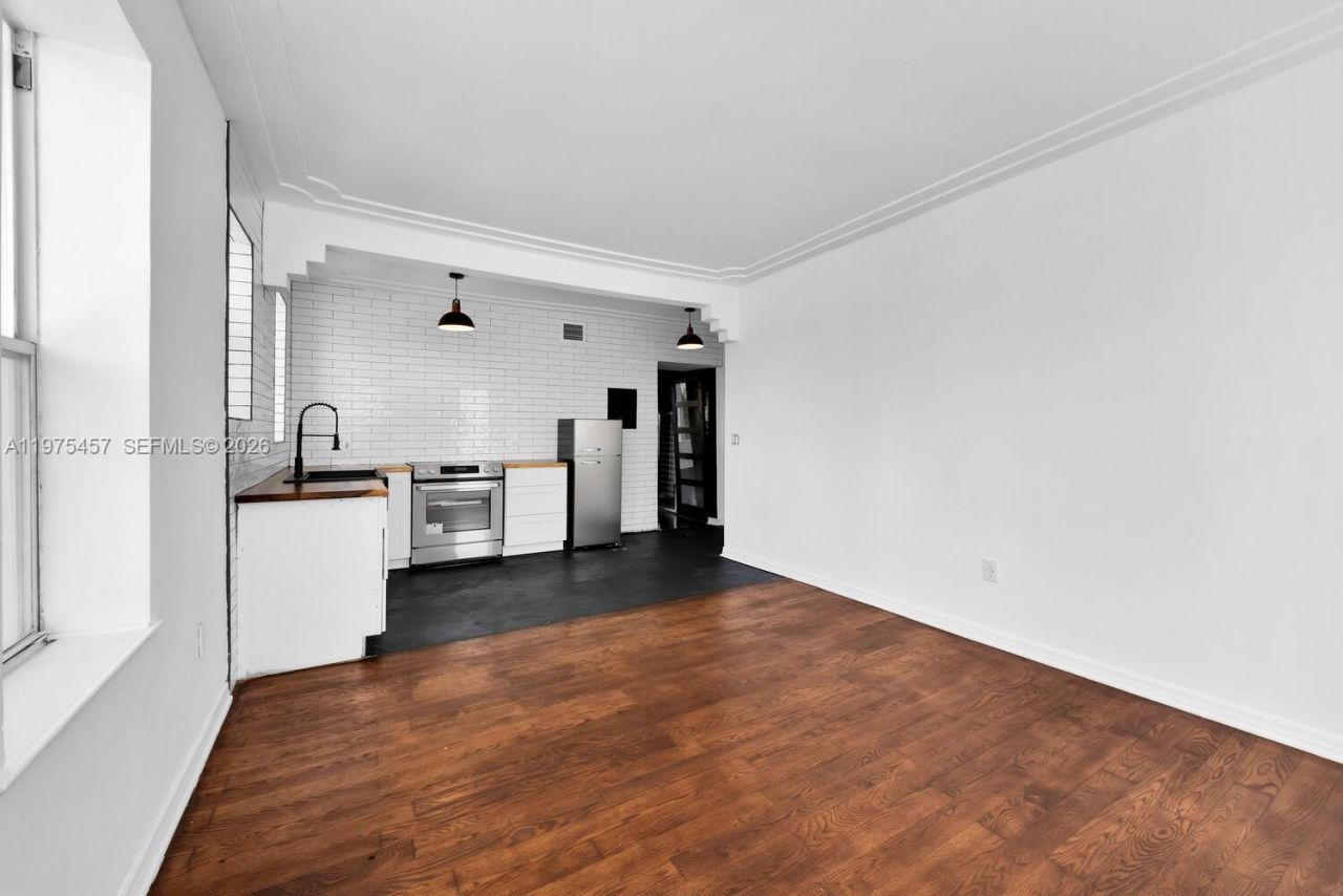 1027 Pennsylvania Ave , Unit 201, Miami Beach, FL 33139 Photo