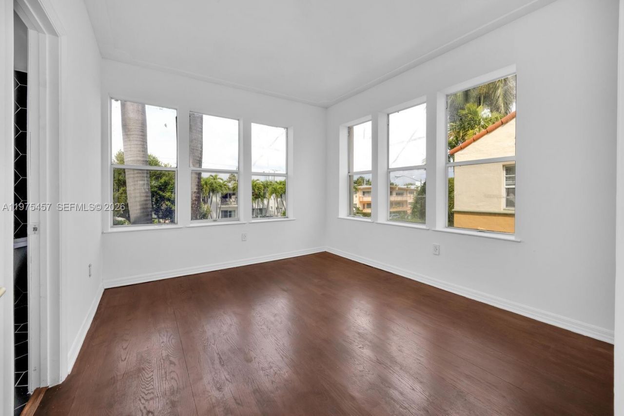 1027 Pennsylvania Ave , Unit 201, Miami Beach, FL 33139 Photo