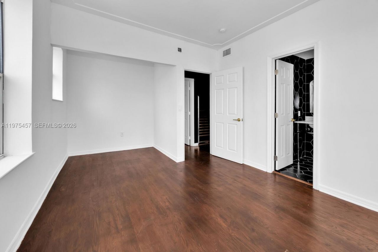 1027 Pennsylvania Ave , Unit 201, Miami Beach, FL 33139 Photo