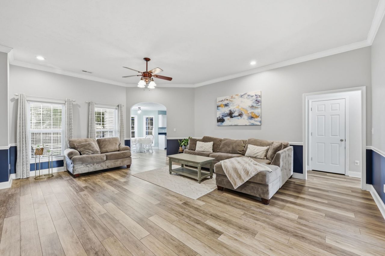 803 Golden Eagle Dr. Photo 6