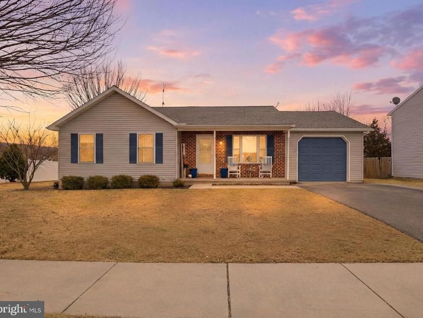 51 Abbotts Drive, Abbottstown, PA 17301 Main Photo