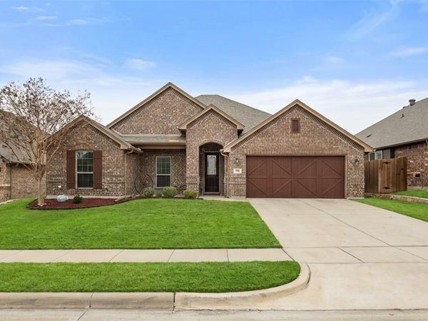 724 Paintbrush Court, Aledo, TX 76008