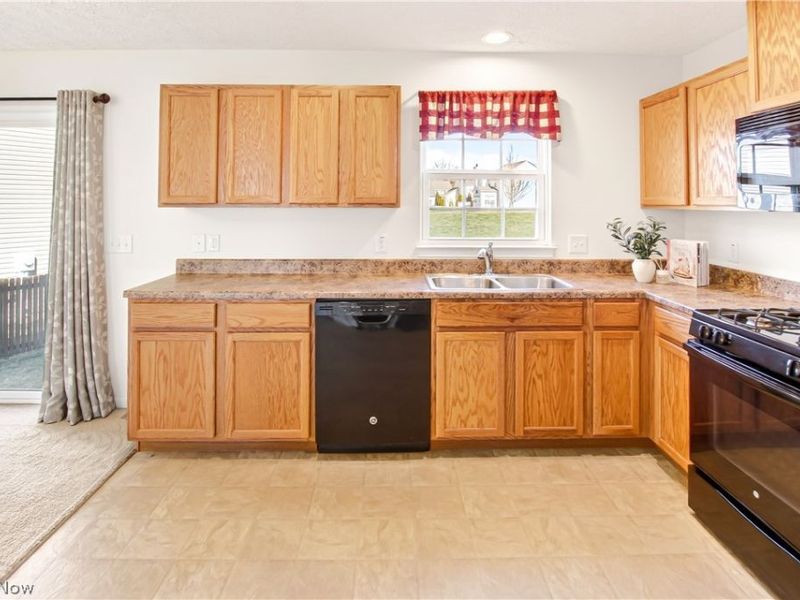 5513 Catmere Drive , Medina, OH 44256 Photo 5