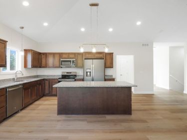 31079 Magnolia Ridge Way, Lindstrom, MN 55045