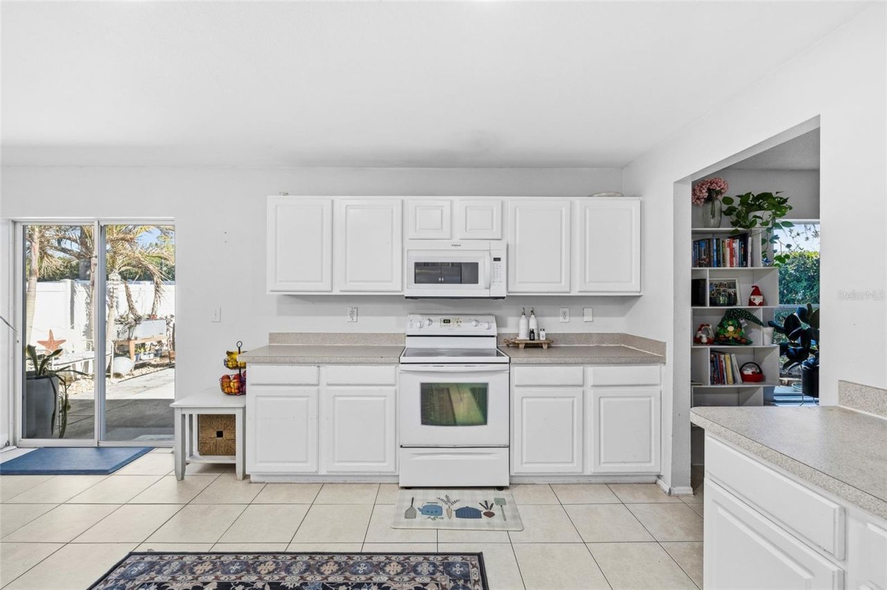 13951 Noble Park Drive, Odessa, FL 33556 Photo