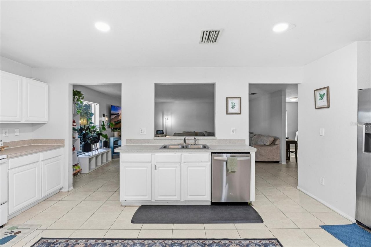 13951 Noble Park Drive, Odessa, FL 33556 Photo
