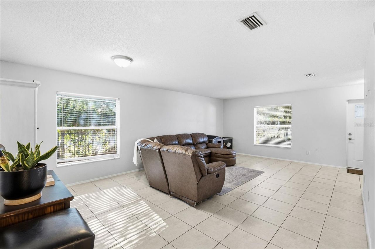 13951 Noble Park Drive, Odessa, FL 33556 Photo