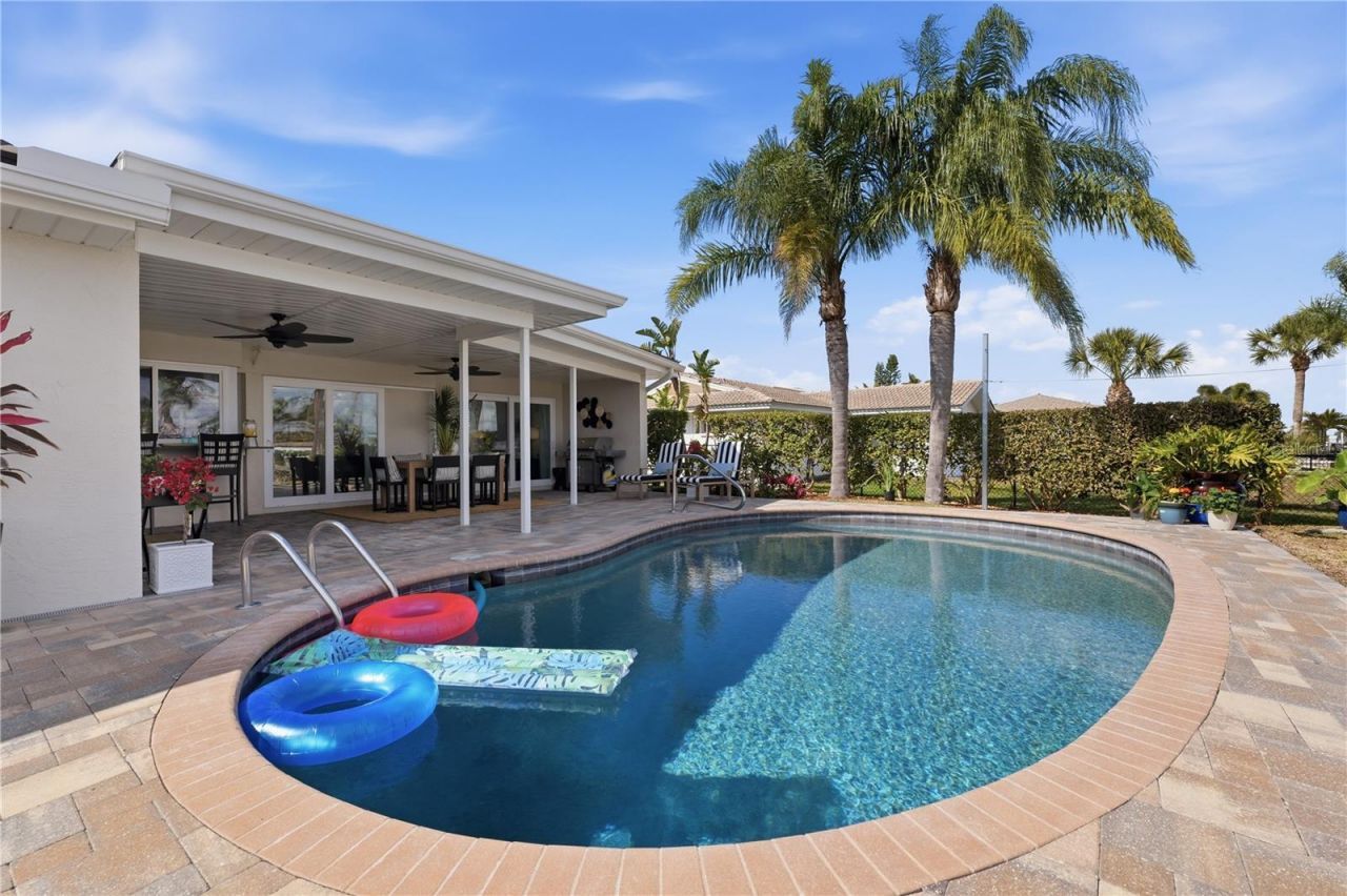 5424 Pilots Place, New Port Richey, FL 34652 Photo