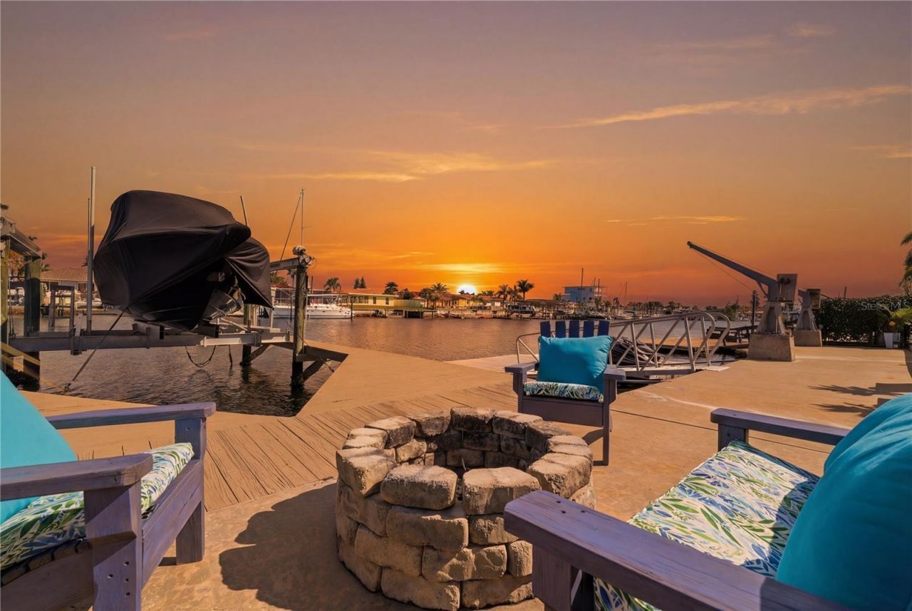 5424 Pilots Place, New Port Richey, FL 34652 Photo