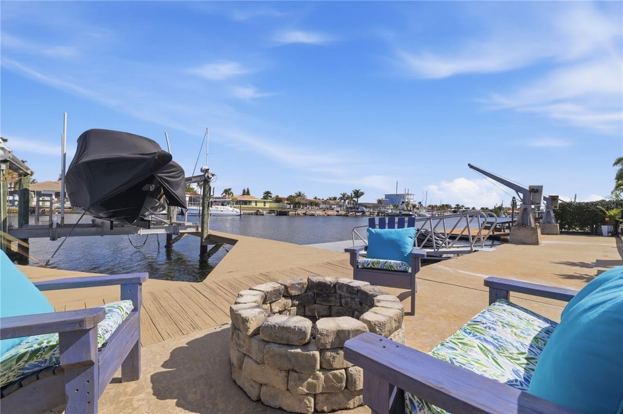 5424 Pilots Place, New Port Richey, FL 34652 Photo