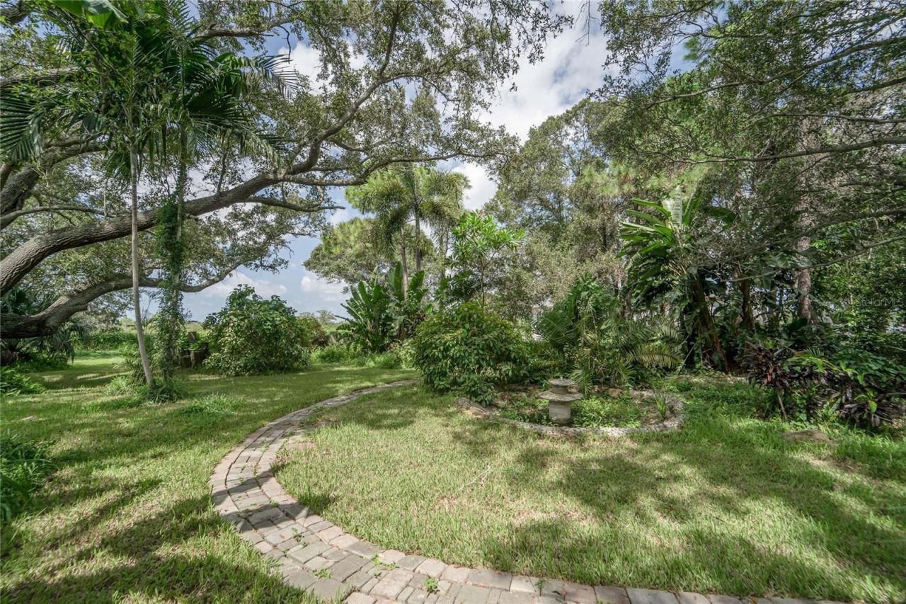 3834 29 Avenue, Saint Petersburg, FL 33711 Photo