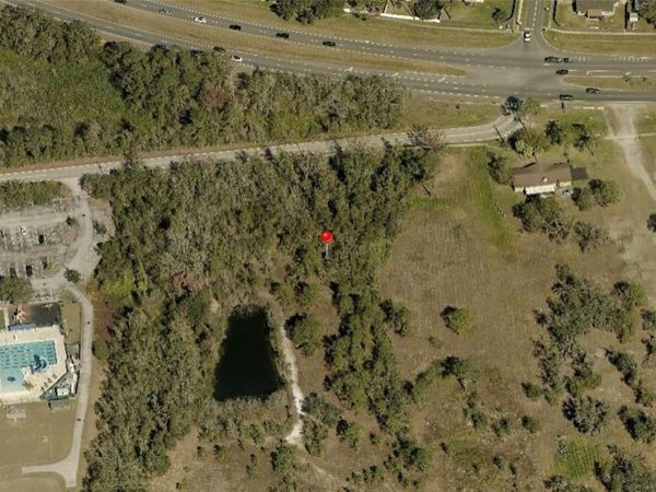 YMCA PLACE , PLANT CITY, FL 33566