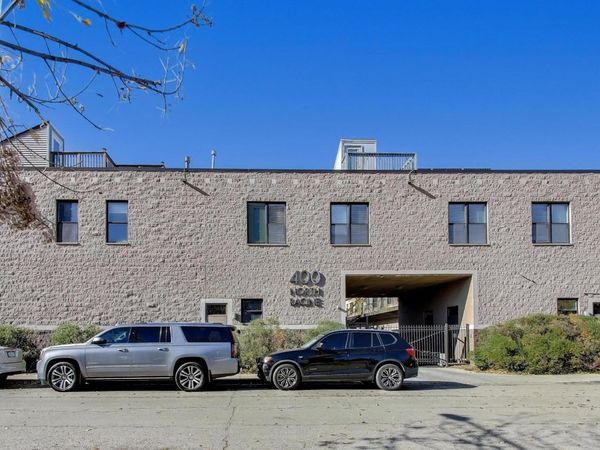 400 N RACINE Avenue , Unit 204, Chicago, IL 60642