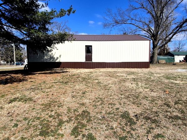000 Briddick Street, Eldorado, IL 62930