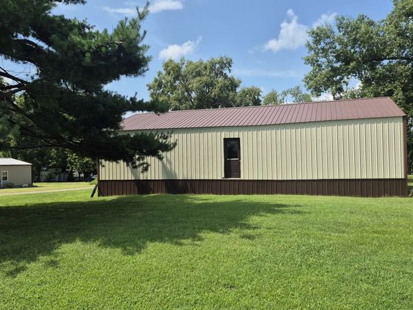 000 Briddick Street, Eldorado, IL 62930