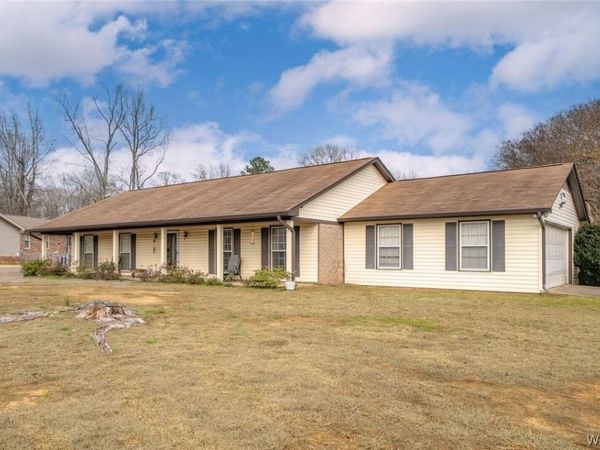 7523 Oakmont Lane , Tuscaloosa, AL 35405