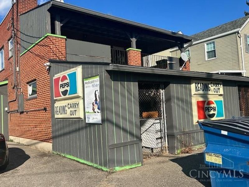 950 Jefferson Avenue, Cincinnati, OH 45215 Photo 2