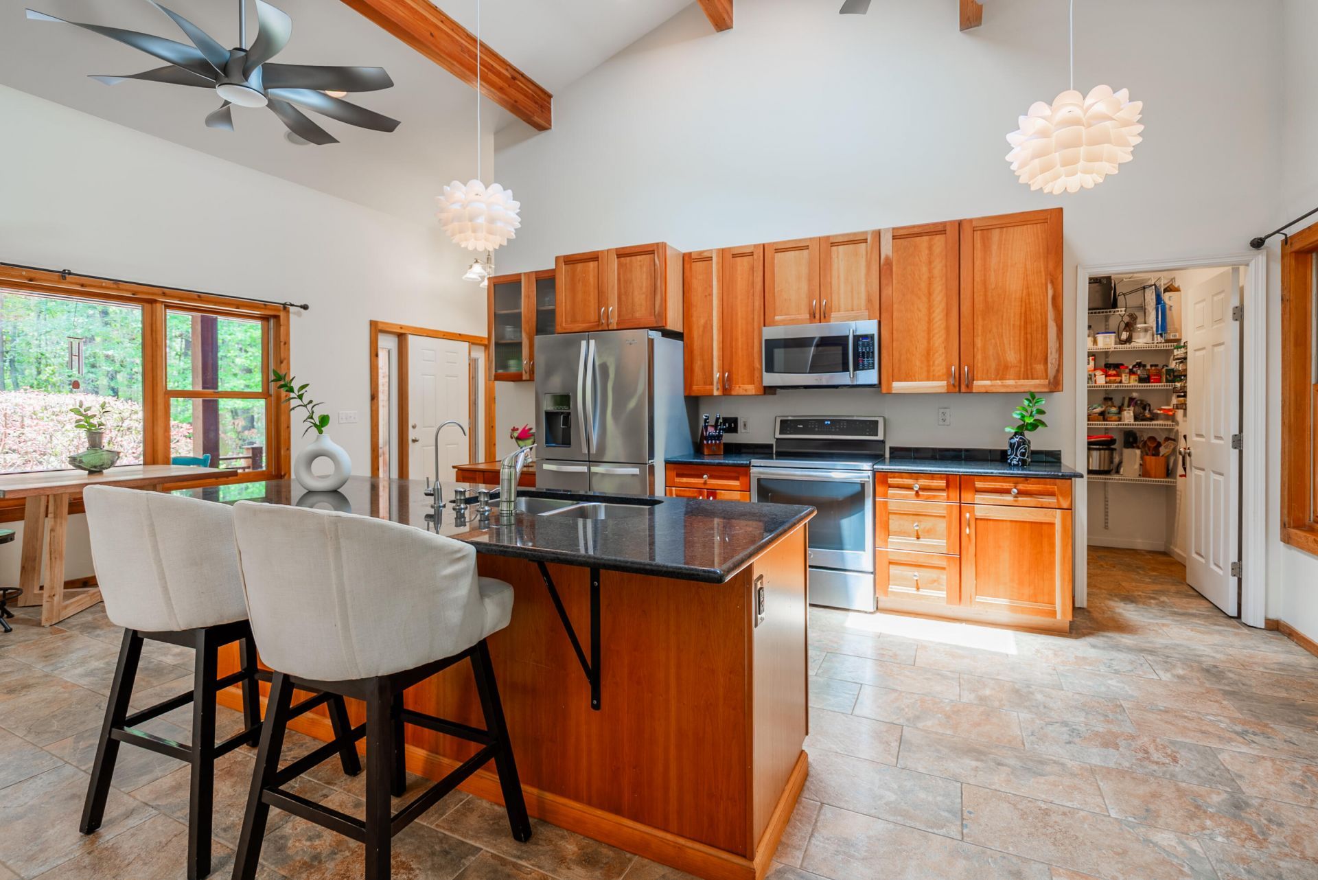 2495 Edenforest Road Photo 20