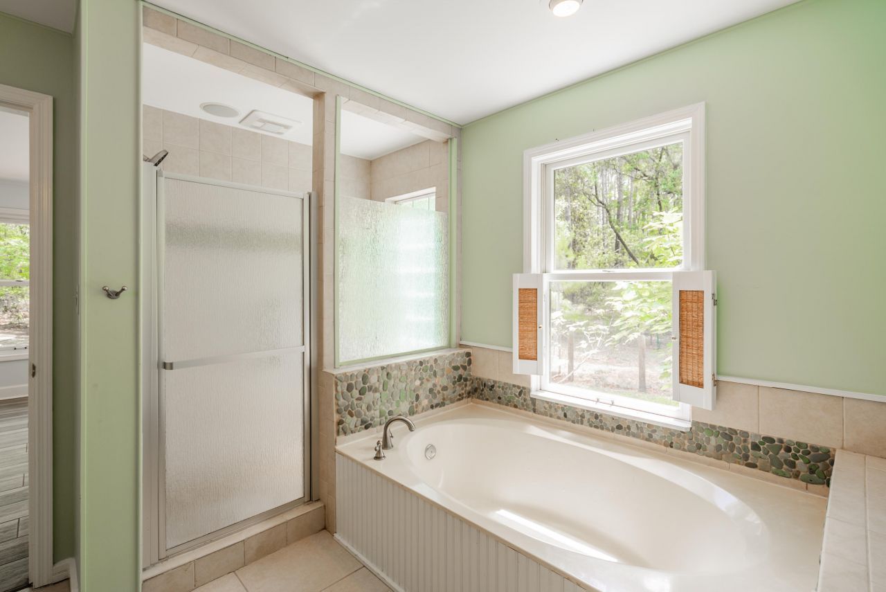 2495 Edenforest Road Photo 24