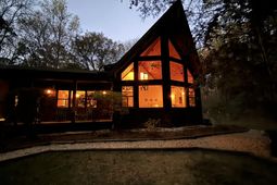 2495 Edenforest Road photo 4