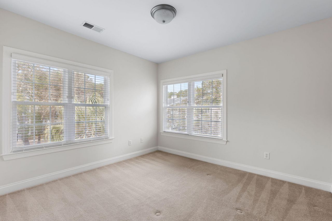 1025 Riverland Woods Place Photo 14