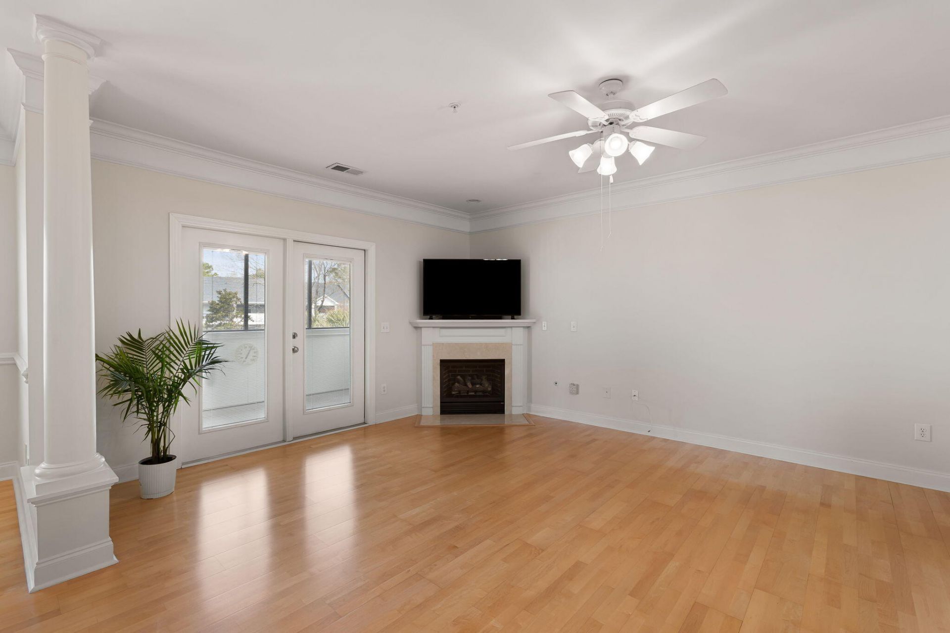 1025 Riverland Woods Place Photo 4
