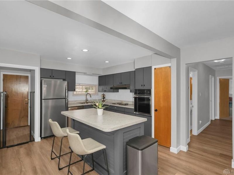 654 Cushing Avenue, Dayton, OH 45429 Photo 12