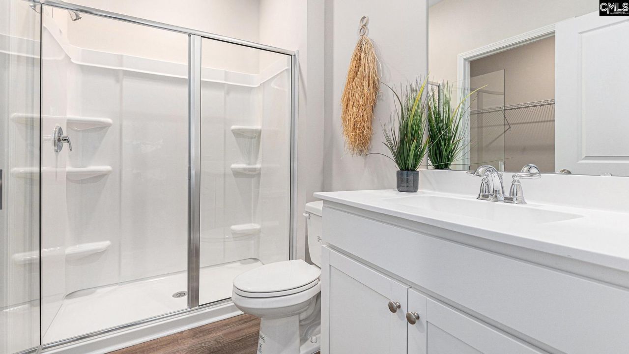 1025 Grand Oaks Drive Photo 13