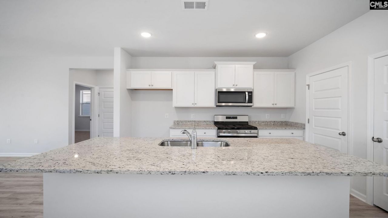 1025 Grand Oaks Drive Photo 17