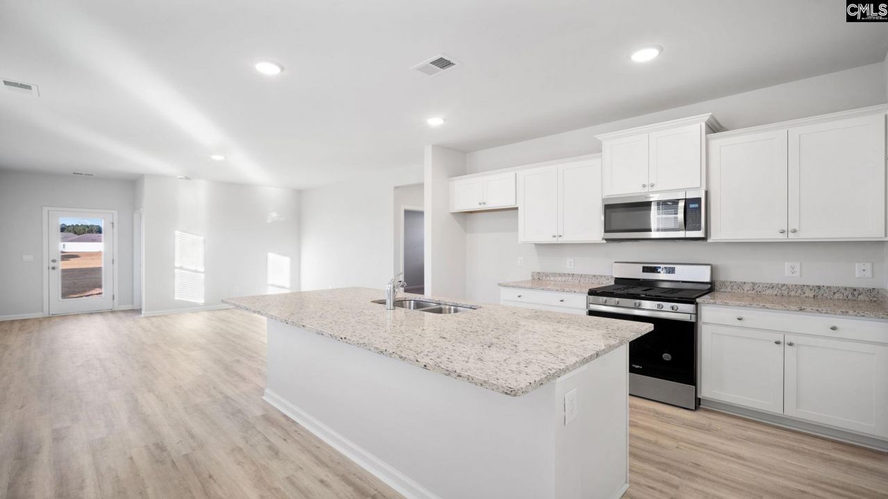 1025 Grand Oaks Drive Photo 18