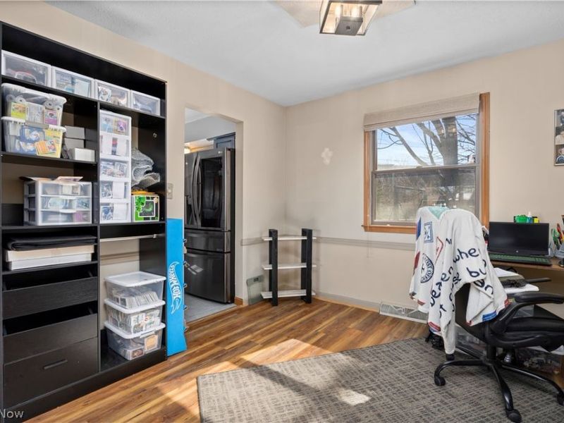 27261 Nantucket Drive, North Olmsted, OH 44070 Photo 10