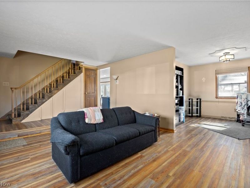 27261 Nantucket Drive, North Olmsted, OH 44070 Photo 5