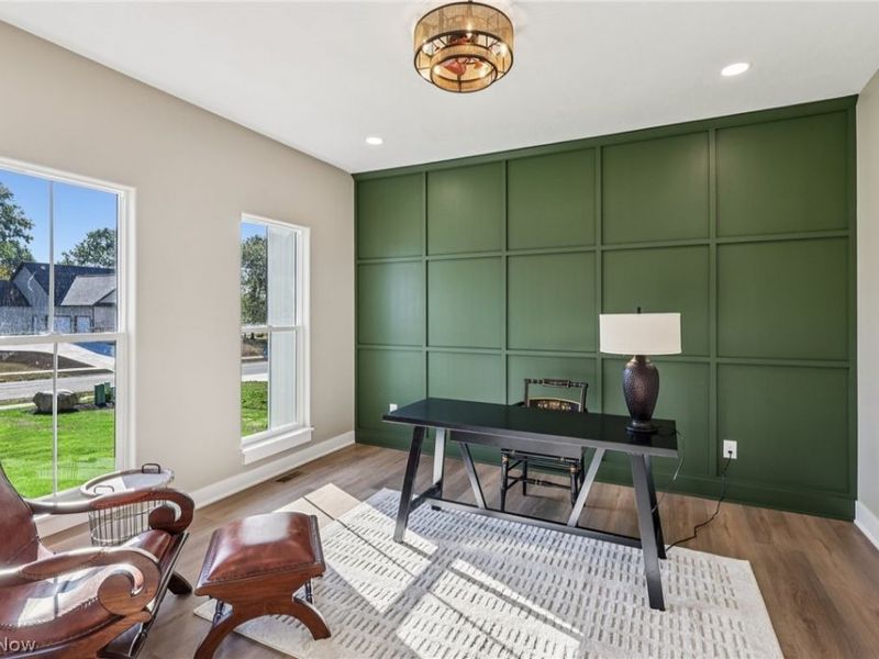 6579 Hathaway Road, Valley View, OH 44125 Photo 3