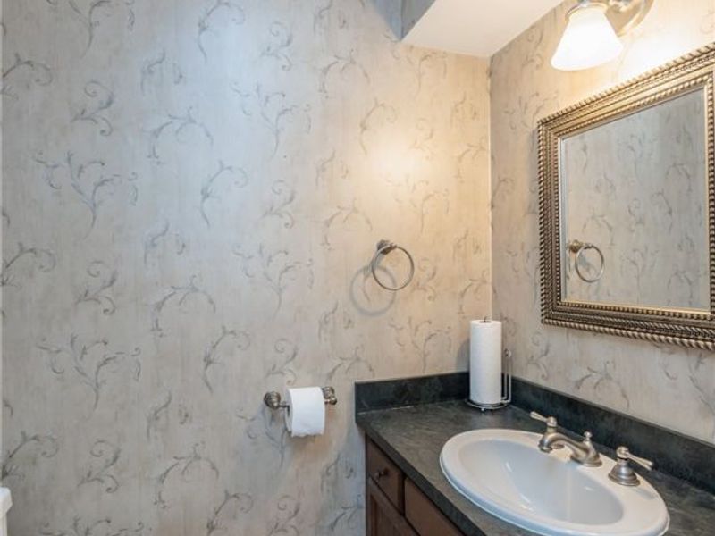 33403 Cromwell Drive , Solon, OH 44139 Photo 21