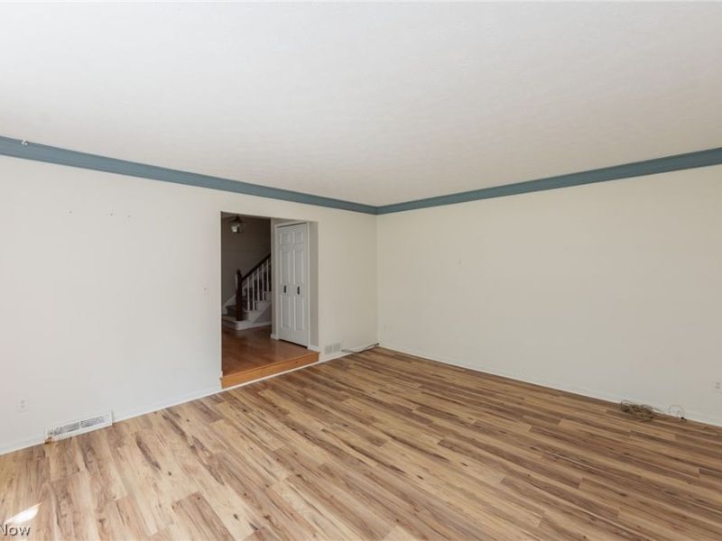 33403 Cromwell Drive , Solon, OH 44139 Photo 5