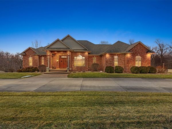 2101 Blue Heron Drive , Springville, IA 52336