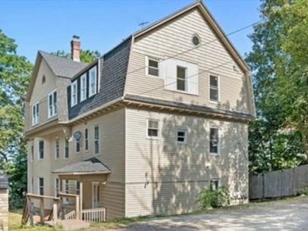 139 Lincoln St, Worcester, MA 01605