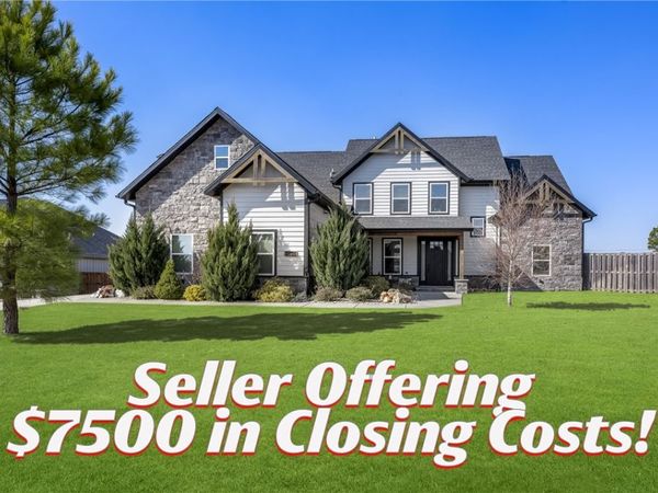 3801 Whitefish Street, Bentonville, AR 72712