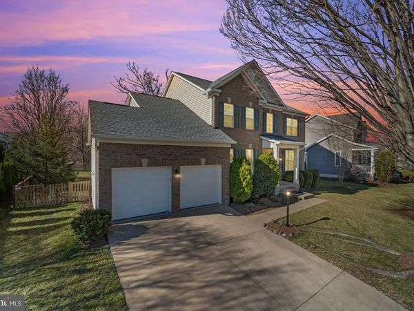 20811 FENWICK DRIVE, ASHBURN, VA 20147