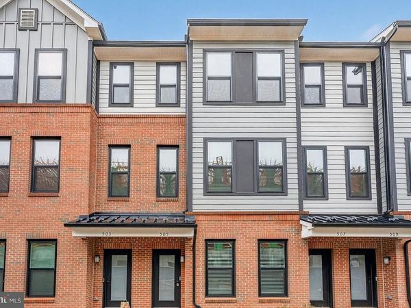 505 SADIE CIRCLE, NEW BRUNSWICK, NJ 08901