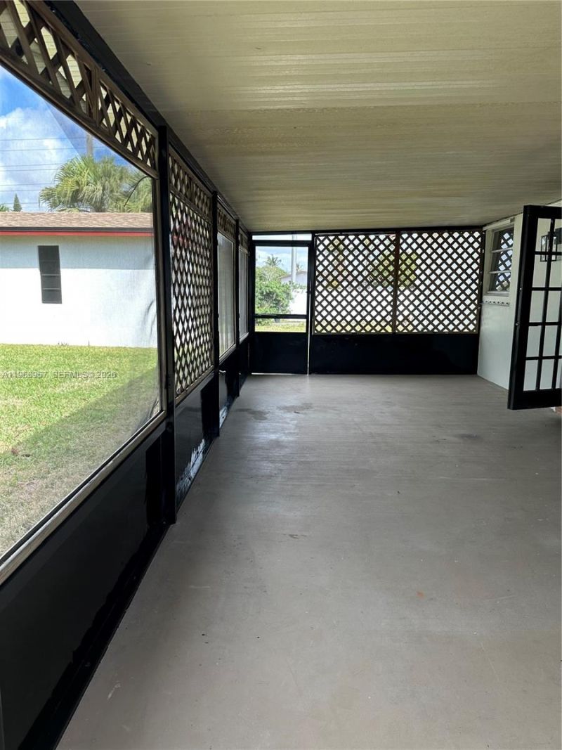 15200 SW 109 Ave, Miami, FL 33157 Photo